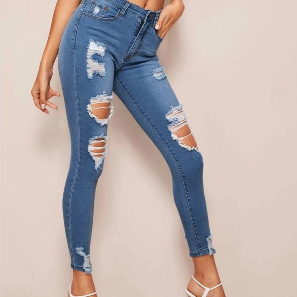 Distressed Faded Skinny Jeans - Picture 4 of 7